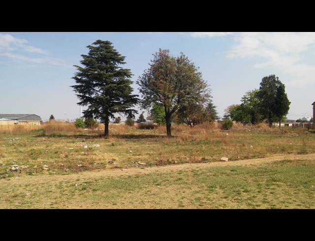 14,345M² VACANT LAND FOR SALE IN RANDFONTEIN CENTRAL